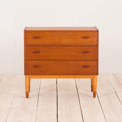 2194 komoda 3 szuflady Carl Aage Skov-3 komoda szuflady Carl Aage Skov scaled