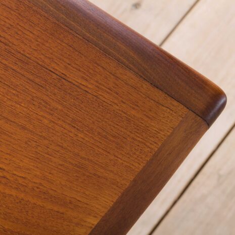 21015-stolik tek-19 stolik tek