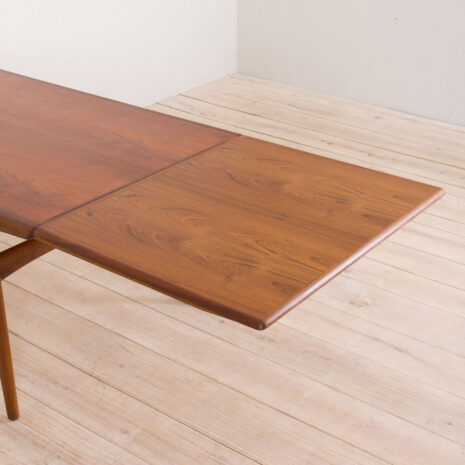 21015-stolik tek-9 stolik tek