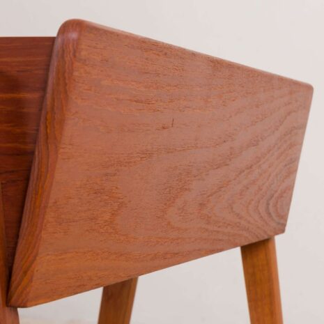 2146 Simple Danish teak planter-8 Simple Danish teak planter scaled