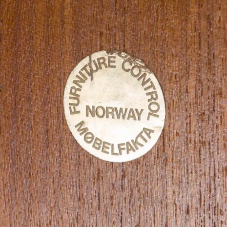 2207 Norwegian free standing wall unit in teak with straw sliding doors-19 Norwegian free standing wall unit in teak with straw sliding doors scaled