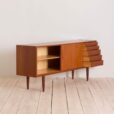 Minimalistisches Sideboard im Mid-Century-Stil von Nils Jonsson, Modell Trento, von P