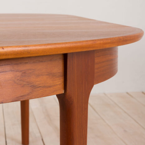 2226 Skandynawski stół z drewna tekowego okrągły stół vintage-5 Scandinavian teak dining table round extension vintage table