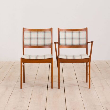 2239 Set of 8 teak dining chairs in new natural checkered upholstery-5 Set of teak dining chairs in new natural checkered upholstery scaled