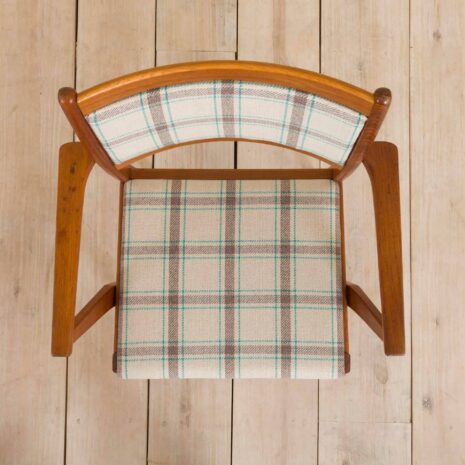 2239 Set of 8 teak dining chairs in new natural checkered upholstery-9 Set of teak dining chairs in new natural checkered upholstery scaled