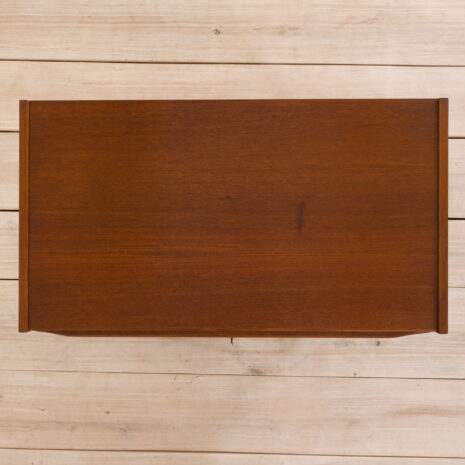 21006-Danish teak dresser with 4 drawers-5 Danish teak dresser with drawers scaled