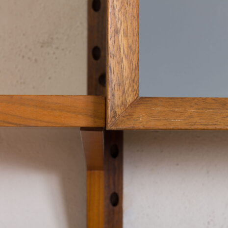 21019-Cadovius 2 bay teak royal wall unit with 3 cabinets and 3 shelves-13 Cadovius bay teak royal wall unit with cabinets and shelves scaled