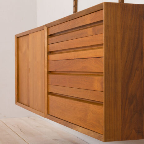 21019-Cadovius 2 bay teak royal wall unit with 3 cabinets and 3 shelves-15 Cadovius bay teak royal wall unit with cabinets and shelves scaled