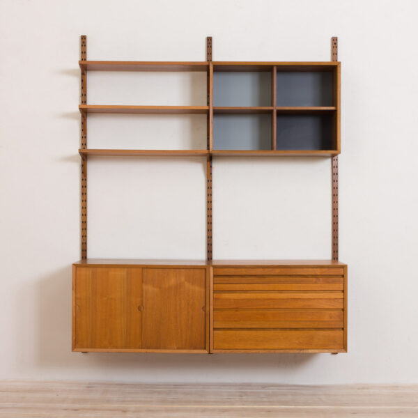 Cadovius  bay teak royal wall unit with  cabinets and  shelves  scaled