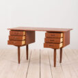Danish teak desk free standing with  shelves s Duńskie wolnostojące biurko tekowe mid century z  szufladami lata