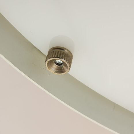 21040-Mała biała lampa wisząca SAS Royal Arne Jacobsen-12 Mała biała lampa wisząca SAS Royal Arne Jacobsen w skali