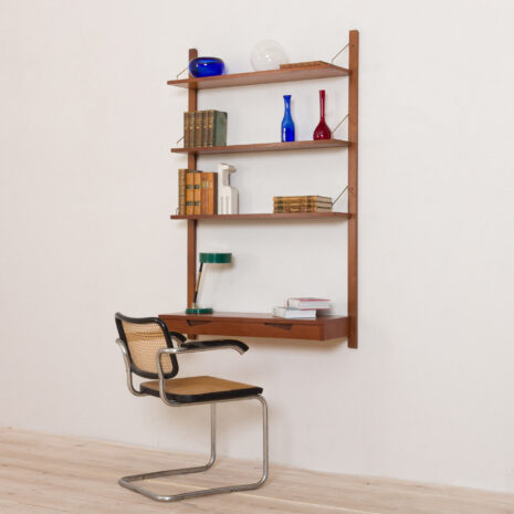 21062-Kjell Riise teak wall unit with 3 drawers-2 Kjell Riise teak wall unit with drawers scaled