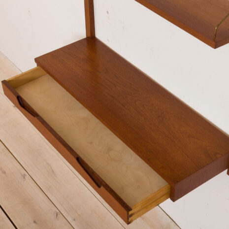 21062-Kjell Riise teak wall unit with 3 drawers-7 Kjell Riise teak wall unit with drawers scaled