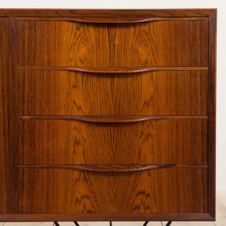 21017 Buffet en palissandre à 4 tiroirs à droite sur pieds en épingle à cheveux-20 Rosewood sideboard with drawers on right side on hairpin legs scaled