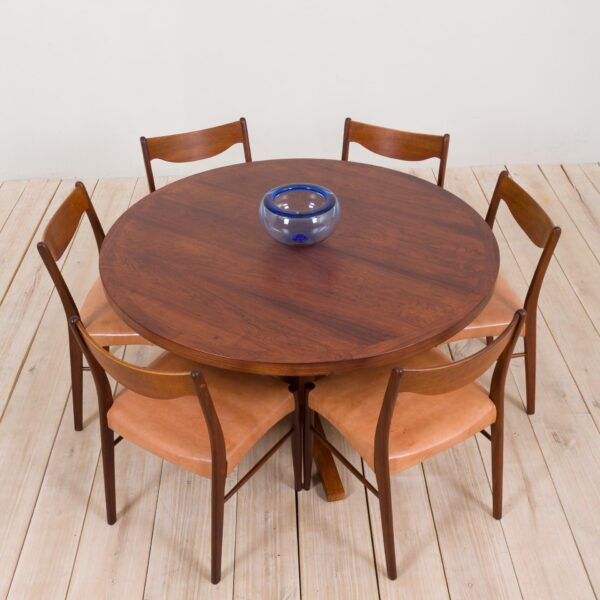 Large round extension dining table by John Mortensen for Heltborg Rosewood Denmark s  scaled