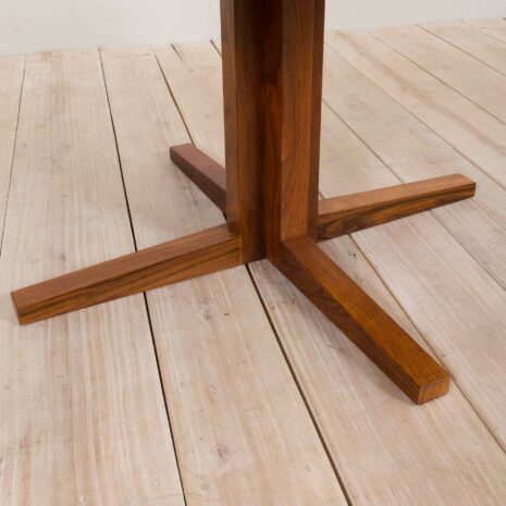 21044 Large round extension dining table by John Mortensen for Heltborg Rosewood, Denmark, 60s-5 Large round extension dining table by John Mortensen for Heltborg Rosewood Denmark s scaled