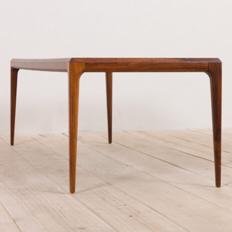 21046 Średniowieczny stolik kawowy z drewna różanego Johannesa Andersena dla CFC Silkeborg, 1960s-9 Mid Century Rosewood Coffee Table by Johannes Andersen for CFC Silkeborg s scaled