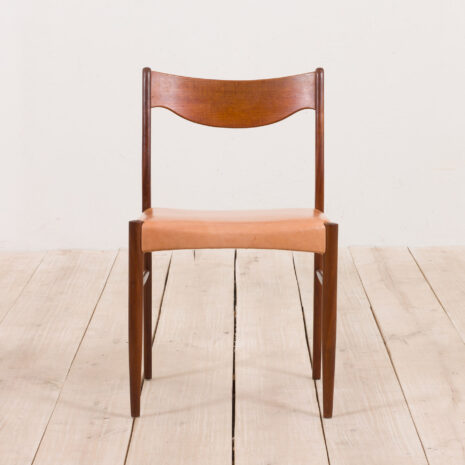 21049 Zestaw sześciu krzeseł zaprojektowanych w latach 60. przez Arne Wahla Iversena dla Glyngøre Stolefabrik-4 Set of six chairs designed in the s by Arne Wahl Iversen for Glyngore Stolefabrik scaled