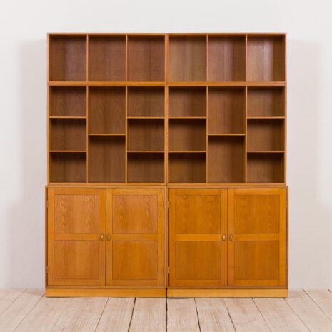 21068 Christian Hvidt oak wall unit for Søborg Møbelfabrik-3 Christian Hvidt oak wall unit for Soborg Mobelfabrik scaled