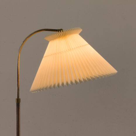 21088 Danish brass floor lamp with Le Klint shade, adjustable height-3 Danish brass floor lamp with Le Klint shade adjustable height scaled