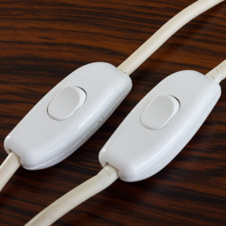 21102 Pair of Murano glass table lamps on brass base-9 Pair of Murano glass table lamps on brass base scaled