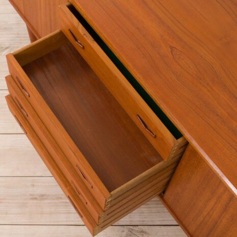 21106 - long teak sideboard -14 long teak sideboard scaled