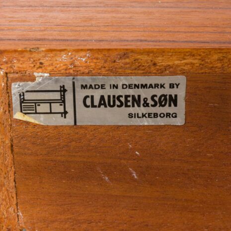 21106 - long teak sideboard -9 long teak sideboard scaled