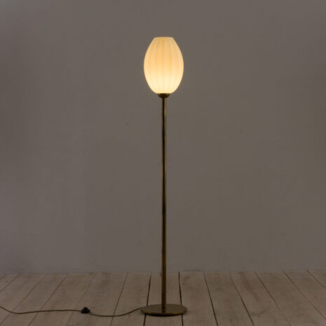 21108 stojaca-5 stojaca scaled