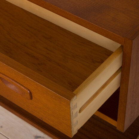 21128 Vintage entry chest teak wall unit with shelves in Cadovius Sorensen style-7 Vintage entry chest teak wall unit with shelves in Cadovius Sorensen style scaled