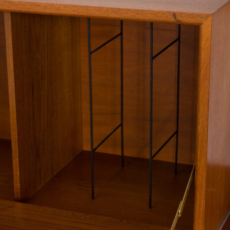 21130 Royal Cadovius teak wall unit with a secretary and glass cabinet and 6 shelves-13 Royal Cadovius teak wall unit with a secretary and glass cabinet and shelves scaled