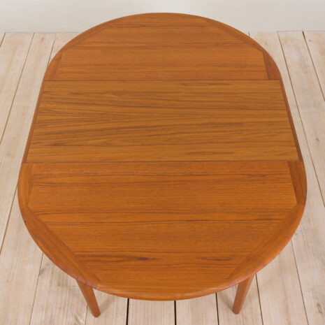 21133 vintage duński okrągły stół z drewna tekowego grom 1960s-8 vintage Danish teak round extension table grom s scaled