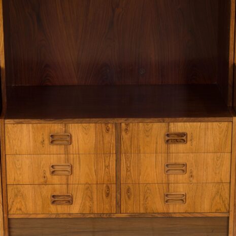 21117 Mid Century Modern storage in Rio Palisander 3 bay wall unit in Rosewood, Denmark, 1960s-12 Mid Century Modern storage in Rio Palisander bay wall unit in Rosewood Denmark s scaled