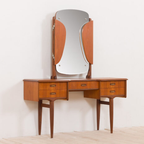 21147 Scandinavian mid century teak vanity with brass handles and adjustable mirror-7 Scandinavian mid century teak vanity with brass handles and adjustable mirror scaled