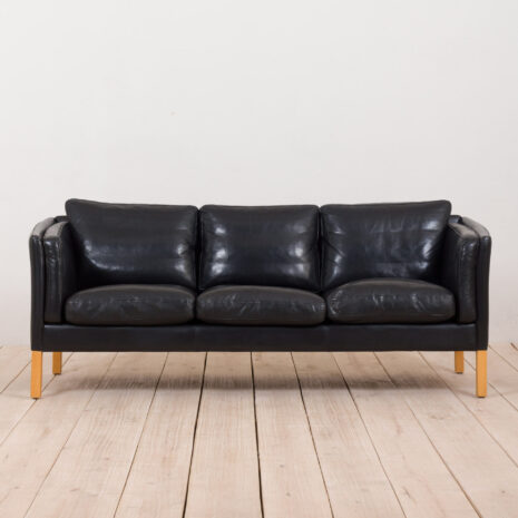 21168 Vintage Danish Stouby sofa in thick black aniline leather-4 Vintage Danish Stouby sofa in thick black aniline leather scaled