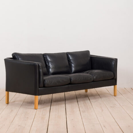 21168 Vintage Danish Stouby sofa in thick black aniline leather-5 Vintage Danish Stouby sofa in thick black aniline leather scaled