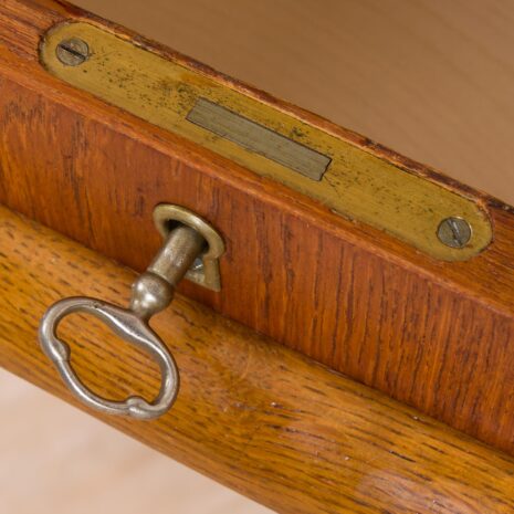 21162 Wolnostojące biurko Gunnar Nielsen z drewna tekowego dla Tibergaard, Dania, lata 60-16 Gunnar Nielsen free standing desk in teak for Tibergaard Denmark s scaled