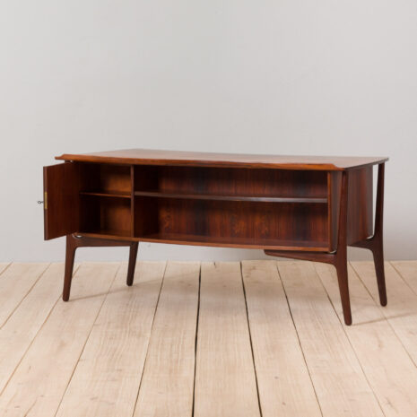 21173 ROSEWOOD DESK BY SVEND AAGE MADSEN FOR H.P. HANSEN, Denmark 1960s-11 ROSEWOOD DESK BY SVEND AAGE MADSEN FOR H