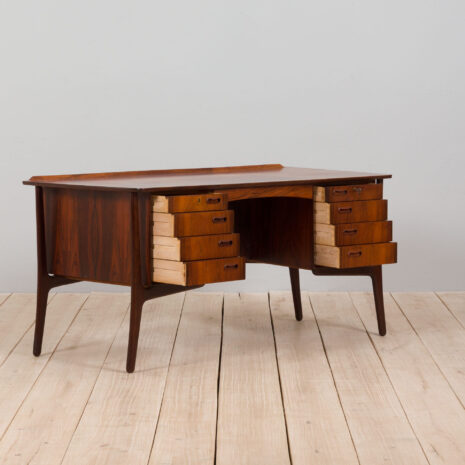 21173 ROSEWOOD DESK BY SVEND AAGE MADSEN FOR H.P. HANSEN, Denmark 1960s-8 ROSEWOOD DESK BY SVEND AAGE MADSEN FOR H