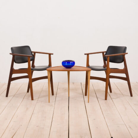 21176 Pair of teak chairs in black aniline leather, Arne Vodder, 1960s-1 Pair of teak chairs in black aniline leather Arne Vodder s scaled