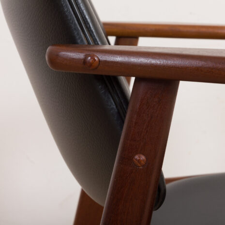 21176 Pair of teak chairs in black aniline leather, Arne Vodder, 1960s-15 Pair of teak chairs in black aniline leather Arne Vodder s scaled