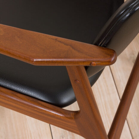 21176 Pair of teak chairs in black aniline leather, Arne Vodder, 1960s-9 Pair of teak chairs in black aniline leather Arne Vodder s scaled