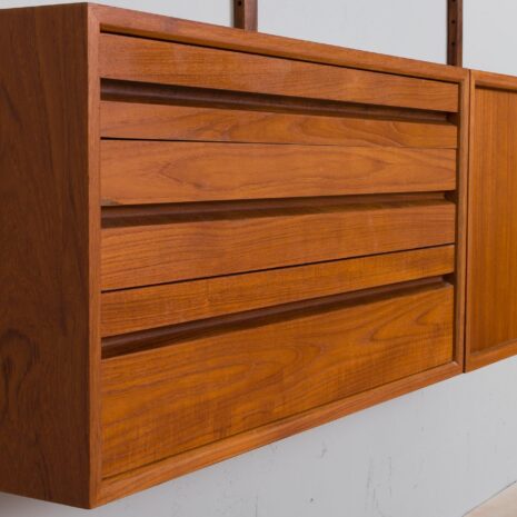 21184 Royal Cadovius 2 bay teak wall unit with 2 cabinets and 4 shelves, 60s-15 Royal Cadovius bay teak wall unit with cabinets and shelves s scaled