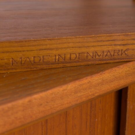 21184 Royal Cadovius 2 bay teak wall unit with 2 cabinets and 4 shelves, 60s-17 Royal Cadovius bay teak wall unit with cabinets and shelves s scaled