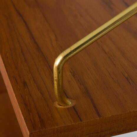 21186 Royal Cadovius 3 bay wall unit with 3 cabinets and 9 shelves, 1960s-13 Royal Cadovius bay wall unit with cabinets and shelves s scaled