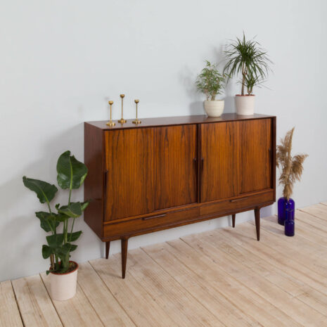 21067 palisander Oman Junn highboard w. 4 drzwi przesuwne _ 2 szuflady-1 rosewood Oman Junn highboard w