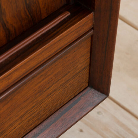 21067 palisander Oman Junn highboard w. 4 drzwi przesuwne _ 2 szuflady-13 rosewood Oman Junn highboard w