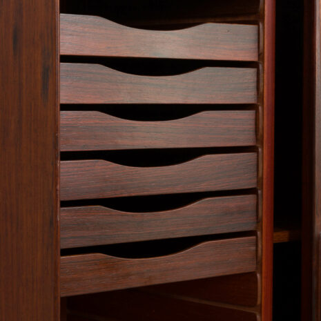 21067 palisander Oman Junn highboard w. 4 drzwi przesuwne _ 2 szuflady-15 rosewood Oman Junn highboard w