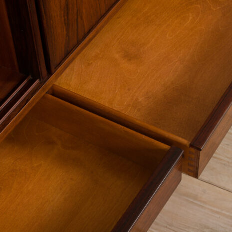 21067 palisander Oman Junn highboard z 4 przesuwanymi drzwiami _ 2 szuflady-19 rosewood Oman Junn highboard w