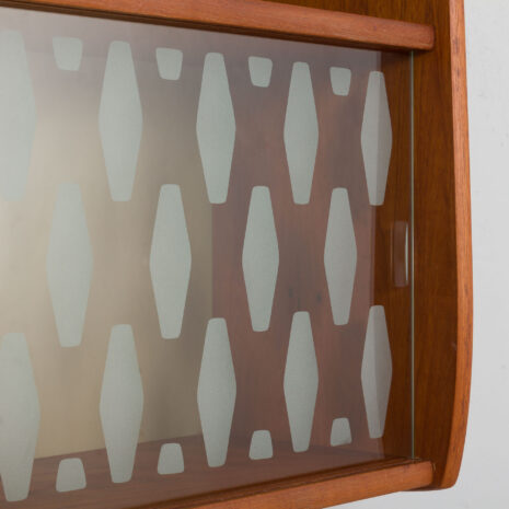 21207 Scandinavian Ergo teak wall unit with a desk and 2 cabinets-12 Scandinavian Ergo teak wall unit with a desk and cabinets scaled