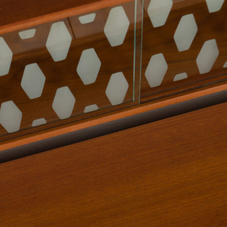 21207 Scandinavian Ergo teak wall unit with a desk and 2 cabinets-20 Scandinavian Ergo teak wall unit with a desk and cabinets scaled